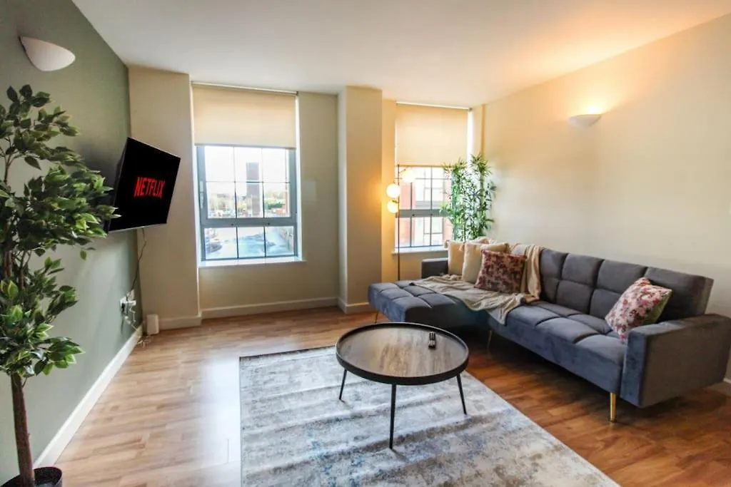 Modern 2 Bedroom Apartment By Train Station Nottingham 0*,  Storbritannien
